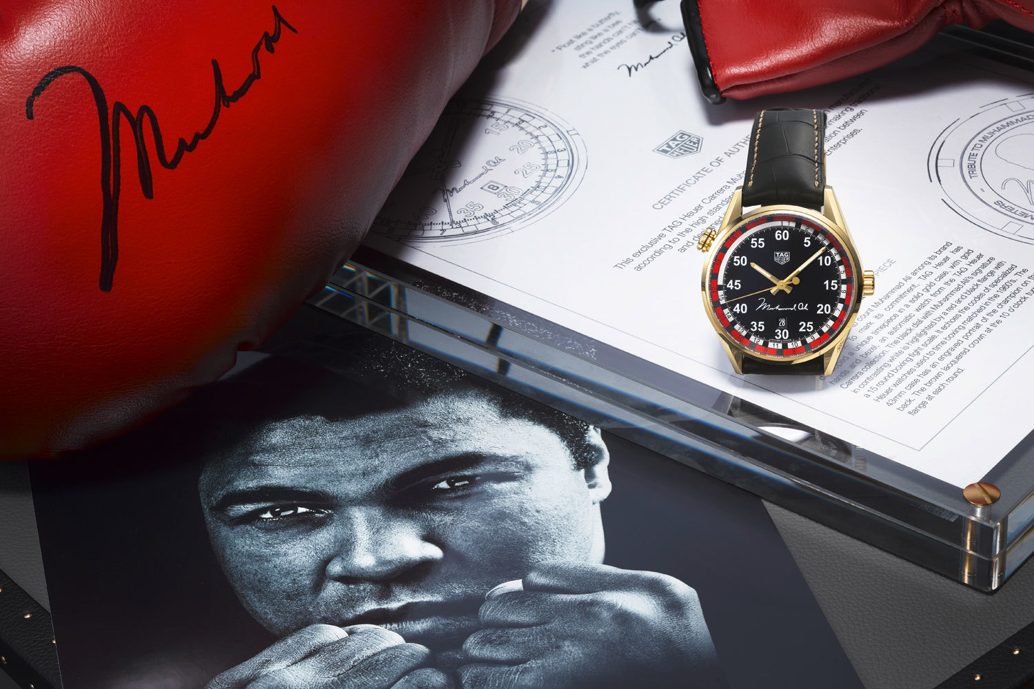 Модель Carrera Caliber 5 Ring-Master из золота выпущена в единственном экземпляре