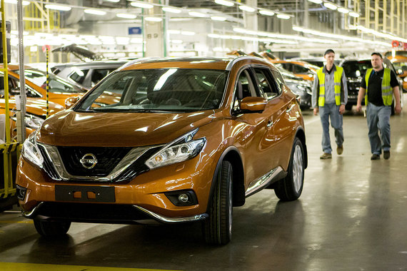 Петербургский завод Nissan работает с июня 2009 г.
