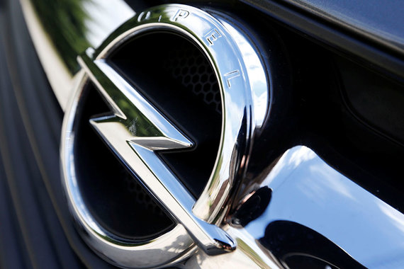 Гендиректор PSA Карлос Таварес заявил, что Opel/Vauxhall - правильный партнер для французской компании