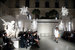 Показ коллекции Louis Vuitton в прошел в Лувре