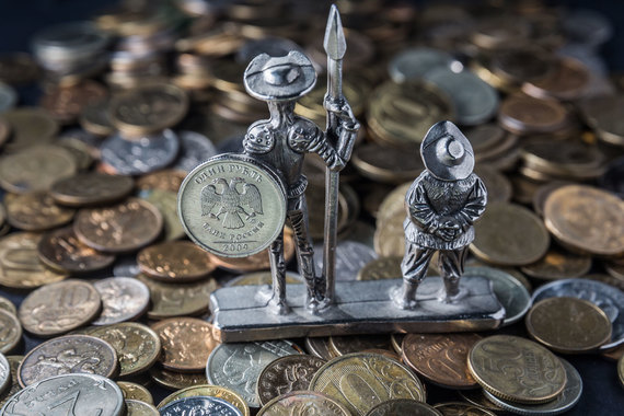 ЦБ и Минфин научат россиян копить