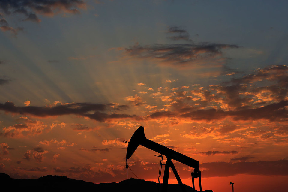 Саудовская Аравия сокращает поставки нефти в США и пытается закрепиться в Азии, но там идет жесткая борьба за рынок в том числе с Россией