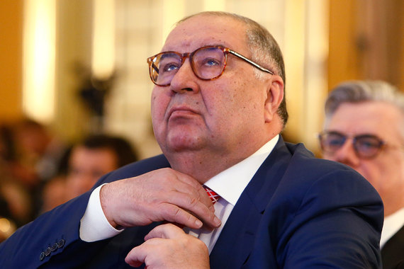 Усманов заявил, что ведет дела «прозрачно и законно» и тратит сотни миллионов долларов на благотворительность ежегодно