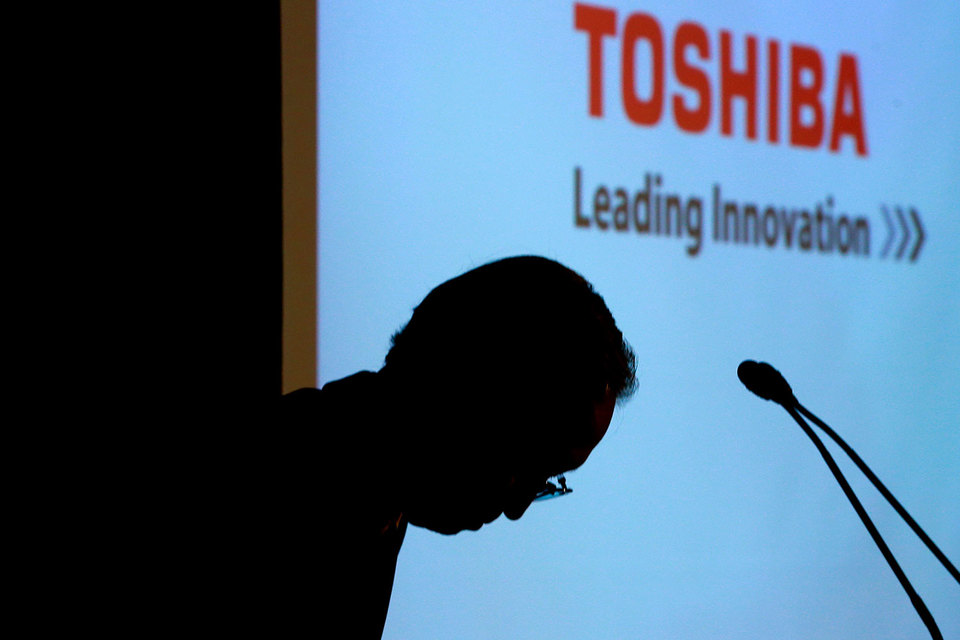 Чтобы сохранить компанию, руководство Toshiba намерено продать часть активов