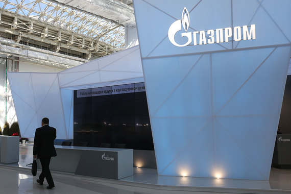 Менеджмент «Газпрома» предлагает направить на дивиденды по итогам 2016 г. вдвое меньше, чем Минфин заложил в бюджет