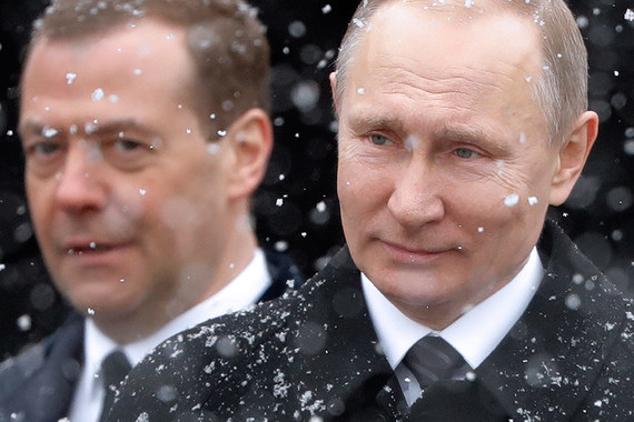 Путин заработал больше Медведева в 2016 г.