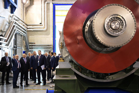 Путин открыл в Рыбинске сборочно-испытательный комплекс газотурбинных агрегатов двигателей кораблей Военно-морского флота