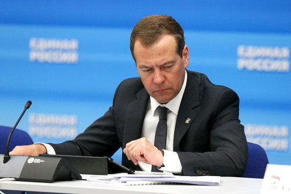 Премьер напомнил о задаче формирования сбалансированного рынка труда, о необходимости нормального уровня жизни для социально незащищенных слоев населения