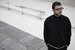 Еще один участник - композитор Дмитрий Курляндский с сочинением «Комедия слышания», вступающим в диалог с оперой Луиджи Ноно «Прометей, трагедия слушания».