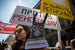Участница митинга
