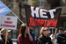 Участники митинга