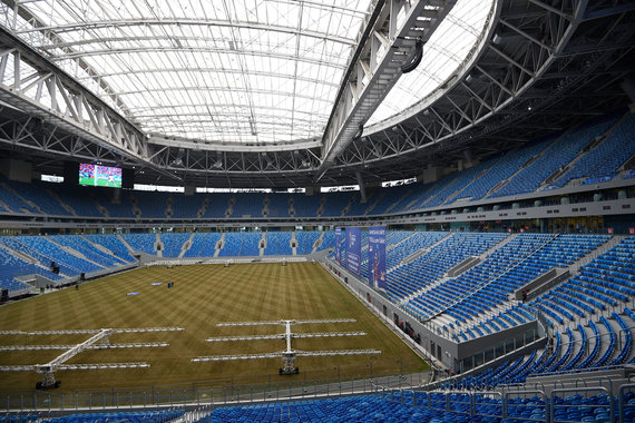 На стадионе «Санкт-Петербург» может появиться рулонный газон