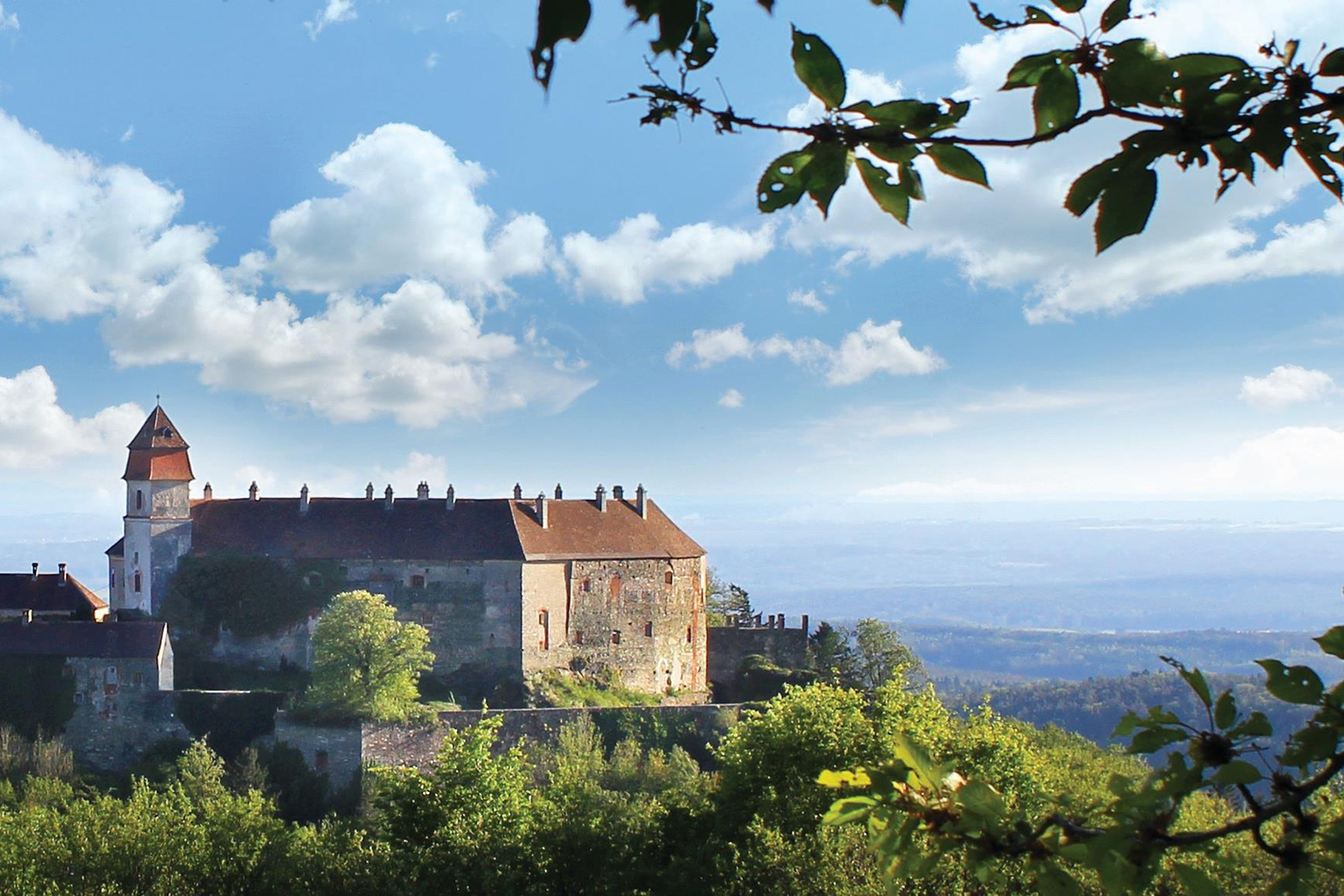 Замок-отель Burg Bernstein, Австрия