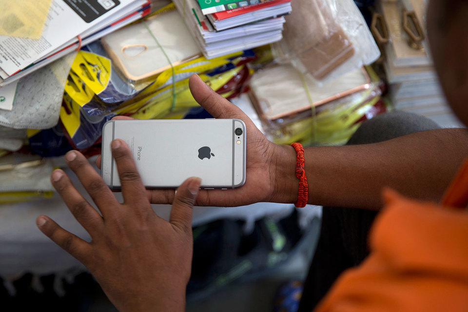 Apple вскоре может начать продавать в Индии iPhone местной сборки