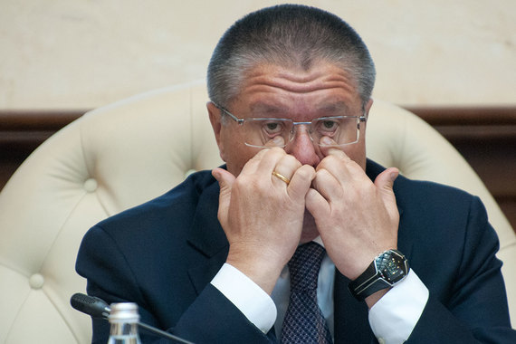 Улюкаев мог получить 9,6 млн руб.