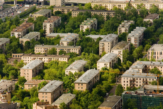 Сносить дома власти Москвы планируют кварталами