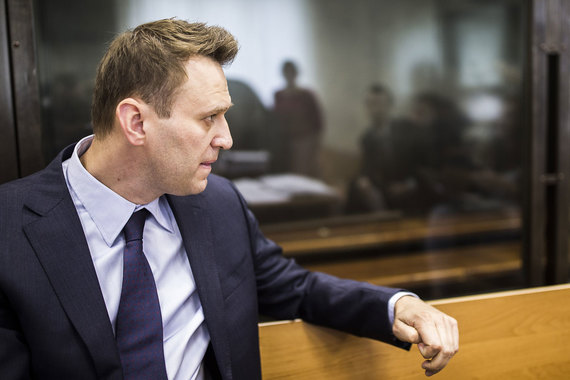 Суд отложил до среды вынесение решения по иску Усманова к Навальному