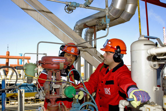 Перерабатывать нефть дешевле всего там, где есть потребитель