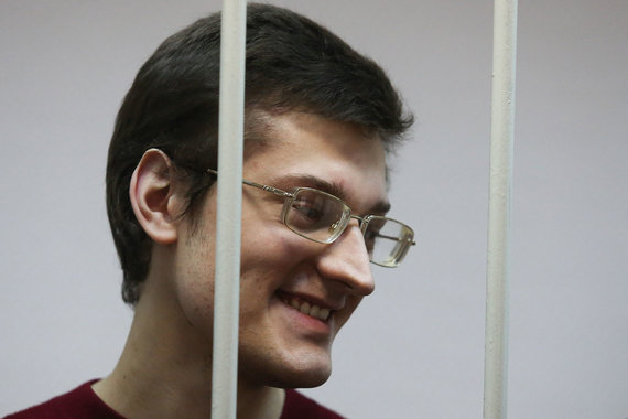Болотное дело может вернуться в Верховный суд. Ярослав Белоусов, выигравший у России в Европейском суде по правам человека, добивается отмены приговора
