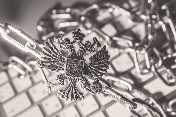 Как показывают другие высокотехнологичные проекты российских властей, они дороги, непрозрачны и плохо работают