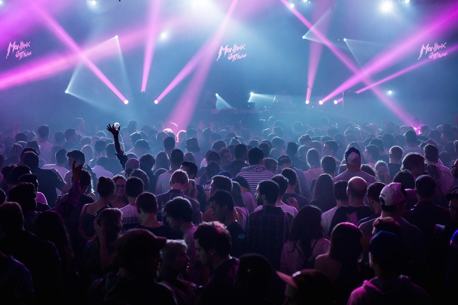 Сцена Jazz Lab на Джазовом фестивале в Монтрё