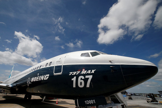Boeing представил новую модификацию самолета 737 Max