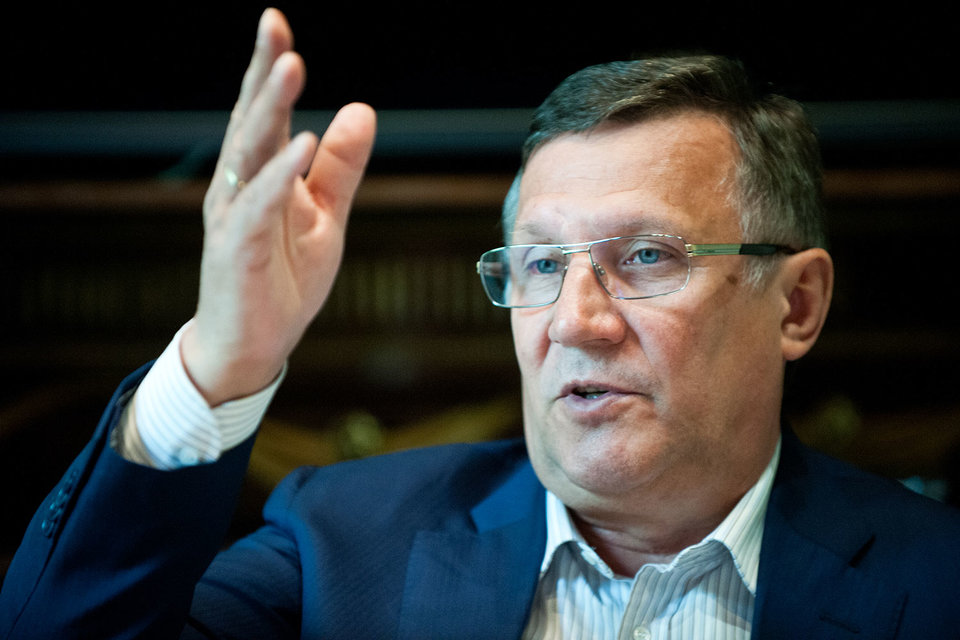 Основатель Etalon Group Вячеслав Заренков одной из причин низкой стоимости акций компании называл низкую ликвидность