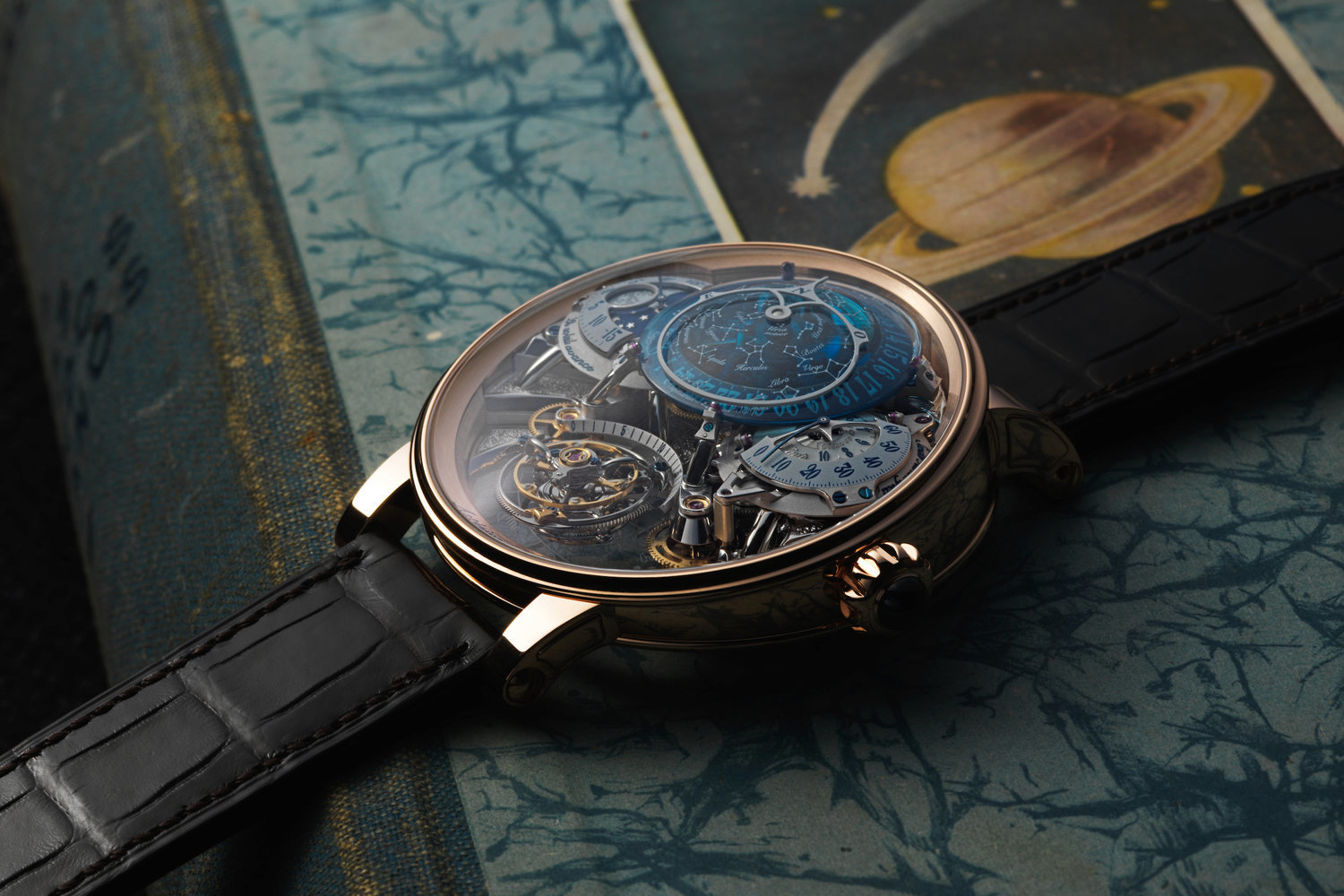 Часы Recital 20 Asterium Astronomy, новинка 2017 года демонстрируют ночное небо над Землей, фазы Луны и знаки Зодиаков