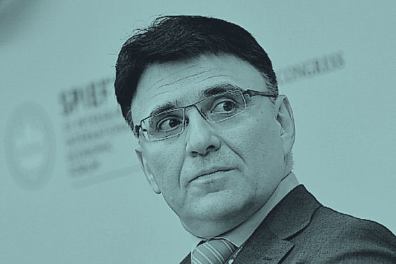 В отрасли Жарова дружелюбно называют «Сан Саныч»
