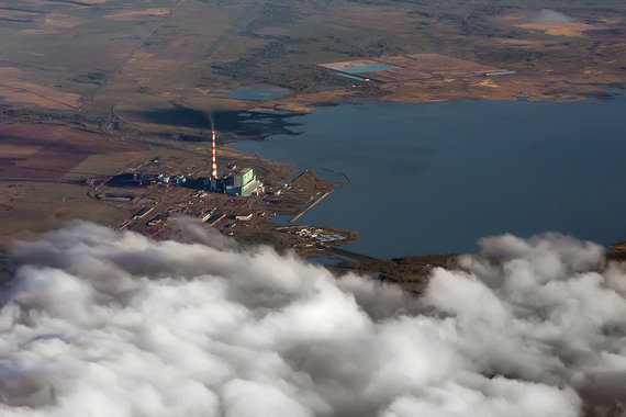 В 11.43 мск на Березовской ГРЭС «Юнипро» отключился энергоблок №2 мощностью 800 МВт
