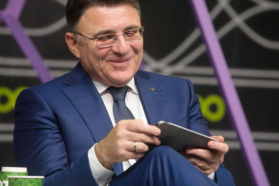 Мессенджер Telegram в ближайшее время будет внесен в реестр организаторов распространения информации, заявил сегодня руководитель Роскомнадзора Александр Жаров