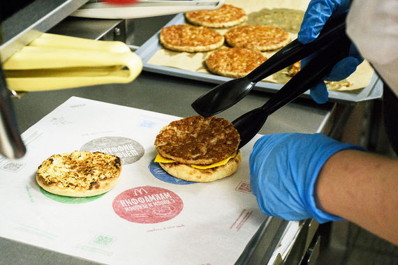 McDonald’s запустил в России сервис доставки еды