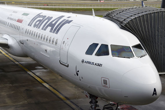 Iran Air совершает рейсы в Петербург из Тегерана, теперь будут рейсы и из других городов