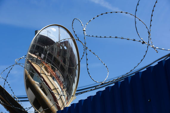 В суд подан иск о запрете на строительство новой взлетно-посадочной полосы «Домодедово», она мешает строительству жилья