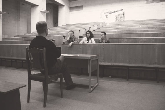 В России считается, что чем больше преподавателей, тем выше качество обучения