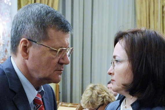 Генеральный прокурор Юрий Чайка и председатель ЦБ Эльвира Набиуллина