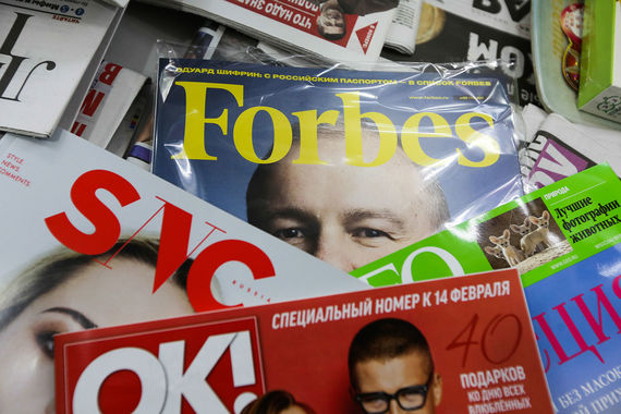 В России ACMG издает журналы Forbes, Numéro, L'Officiel, GEO, Golf Digest, SNC, PORT, OK!, GALA Биография