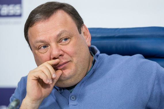 Фридман приценится к Dia