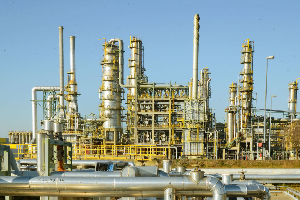 Европа и Россия восстанавливают запасы газа в хранилищах после длинной зимы