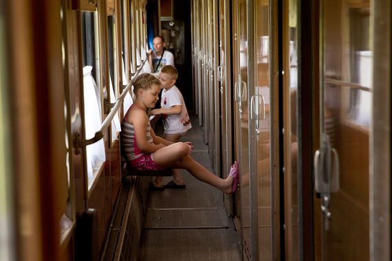 РЖД впервые с начала года сократила перевозки пассажиров в поездах дальнего следования
