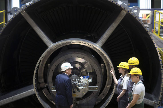 О том, что купленные «Технопромэкспортом» у Siemens четыре газовые турбины были поставлены в Крым, стало известно в июле