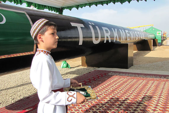 Новых труб для своего газа Туркмения так и не построила