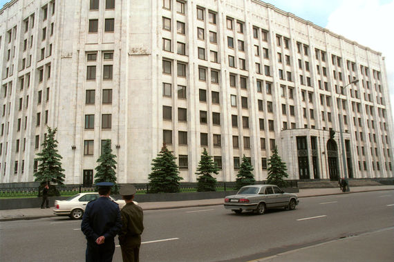 Минбороны стало уже третьим подряд силовым ведомством, получившим право изымать земельные участки у собственников, в этом году