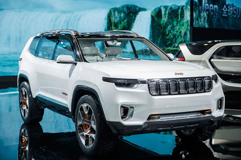 Специально для китайского рынка Jeep разработал семиместный кроссовер Yuntu