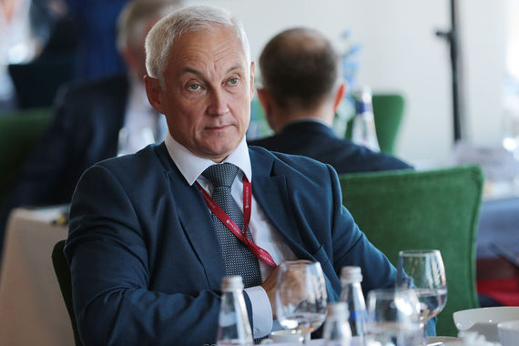 На бизнес-завтраке Белоусов констатировал, что сильного прогресса нет, поддержка нескольких тысяч – это капля в море