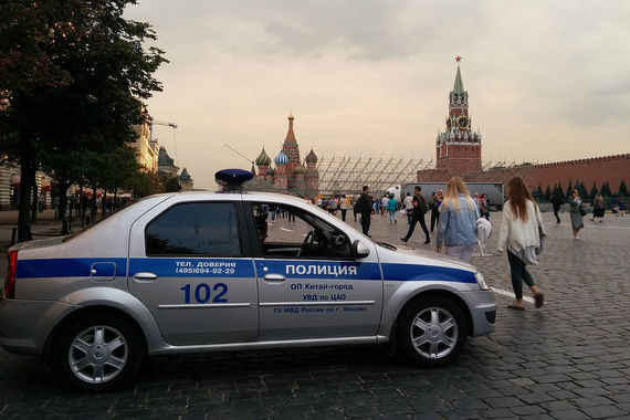Не менее 300 человек были эвакуированы с территории Красной площади