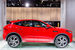 Jaguar E-Pace, новый компактный кроссовер, построенный на общей платформе с Range Rover Evoque. Его продажи уже начались, на российском рынке автомобили появятся весной 2018 г., сообщила компания