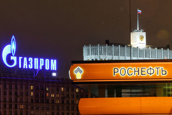 Объем поступлений от дивидендов госкомпаний и госбанков в 2018-2020 гг. предусмотрен в размере чуть более 400 морд руб. ежегодно, сообщил министр финансов Антон Силуанов