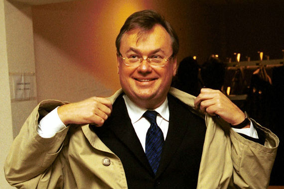 В 1999 г. Андрей Костин – председатель Внешэкономбанка, а сейчас – президент, председатель правления группы ВТБ