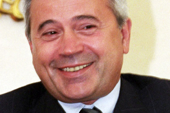 В год основания «Ведомостей», как и сейчас, Вагит Алекперов – бессменный президент «Лукойла». За это время добыча нефти компанией выросла на 18% до 92 млн т